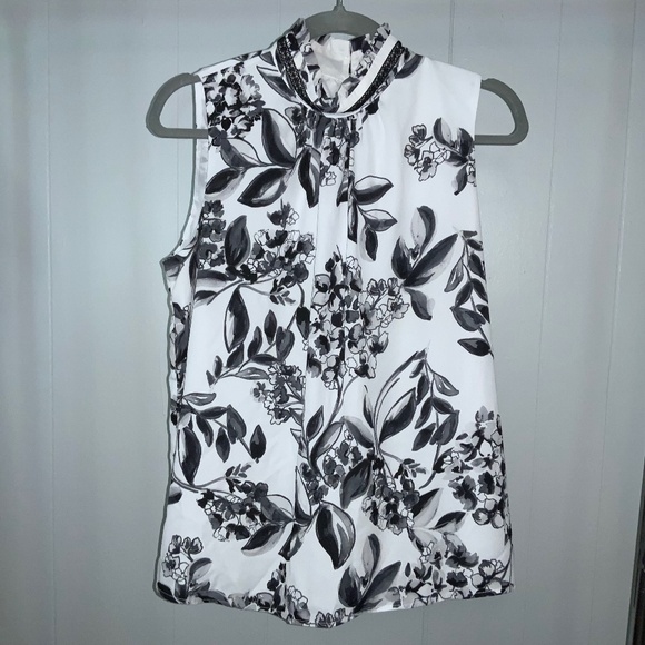 Karl Lagerfeld sleeveless floral ruffle mock neck top Sz M lace trim - Picture 1 of 7